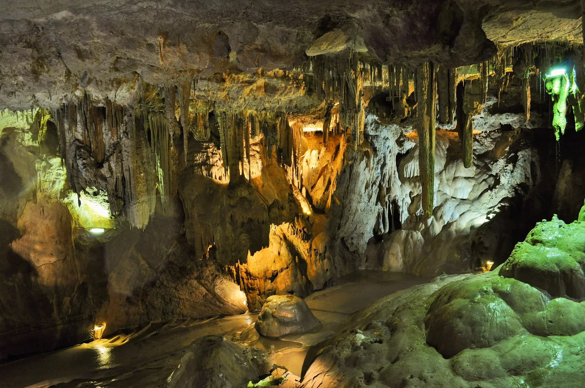 Grottes de Campanet : billets, accès et conseils pour visiter la grotte secrète de Majorque